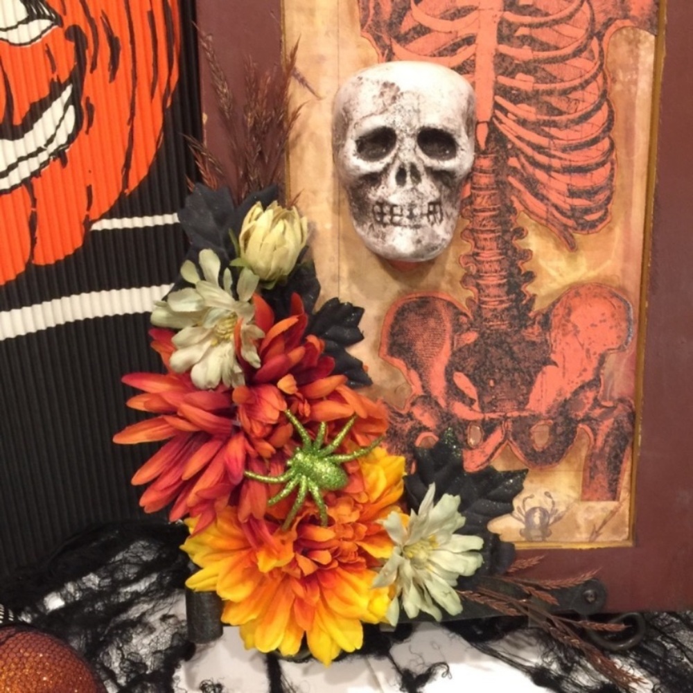 "Spooky" skeleton wall art with floral accents. - Picture 4 of 9